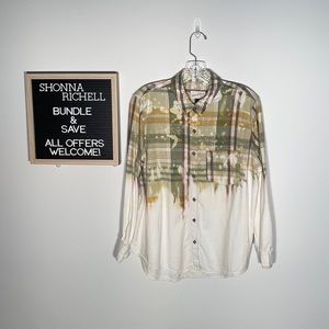 Custom Bleached Universal Thread Button Down Flannel,  Size M